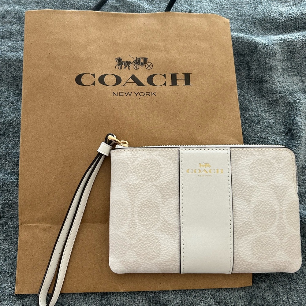 Coach wristlet